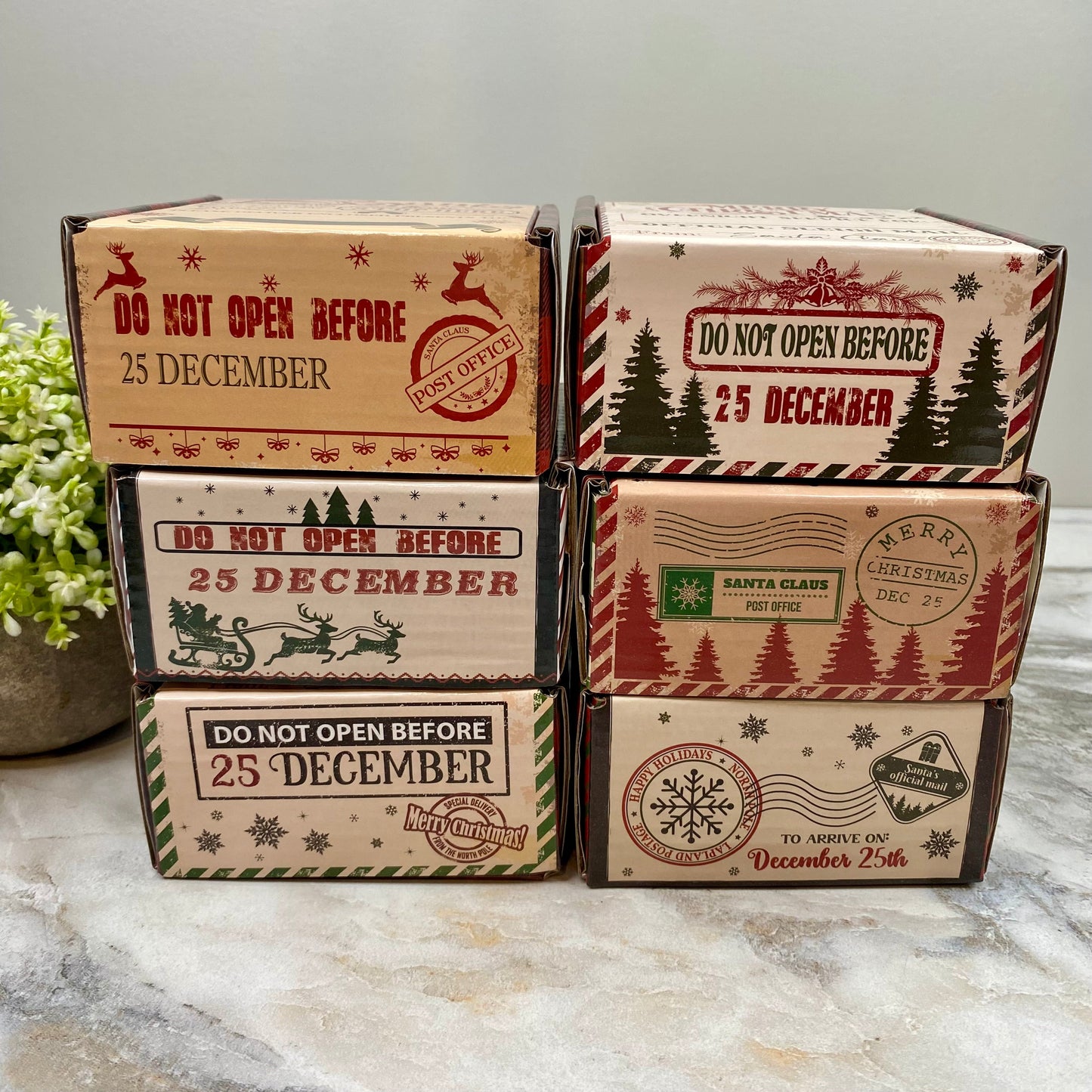 Christmas Gift Box with Crinkle Paper - Extra Small MNC