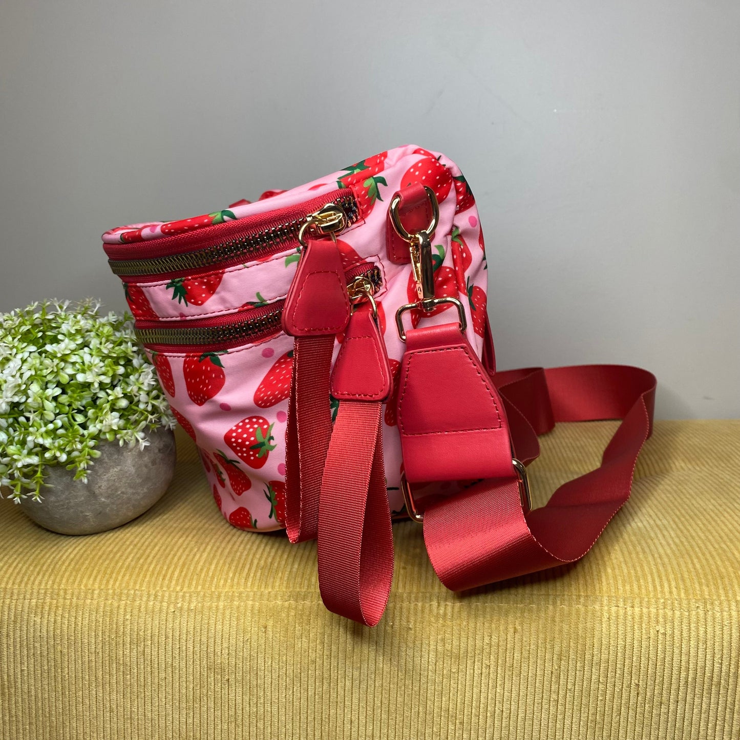 Roni - Nylon Crossbody - PREORDER