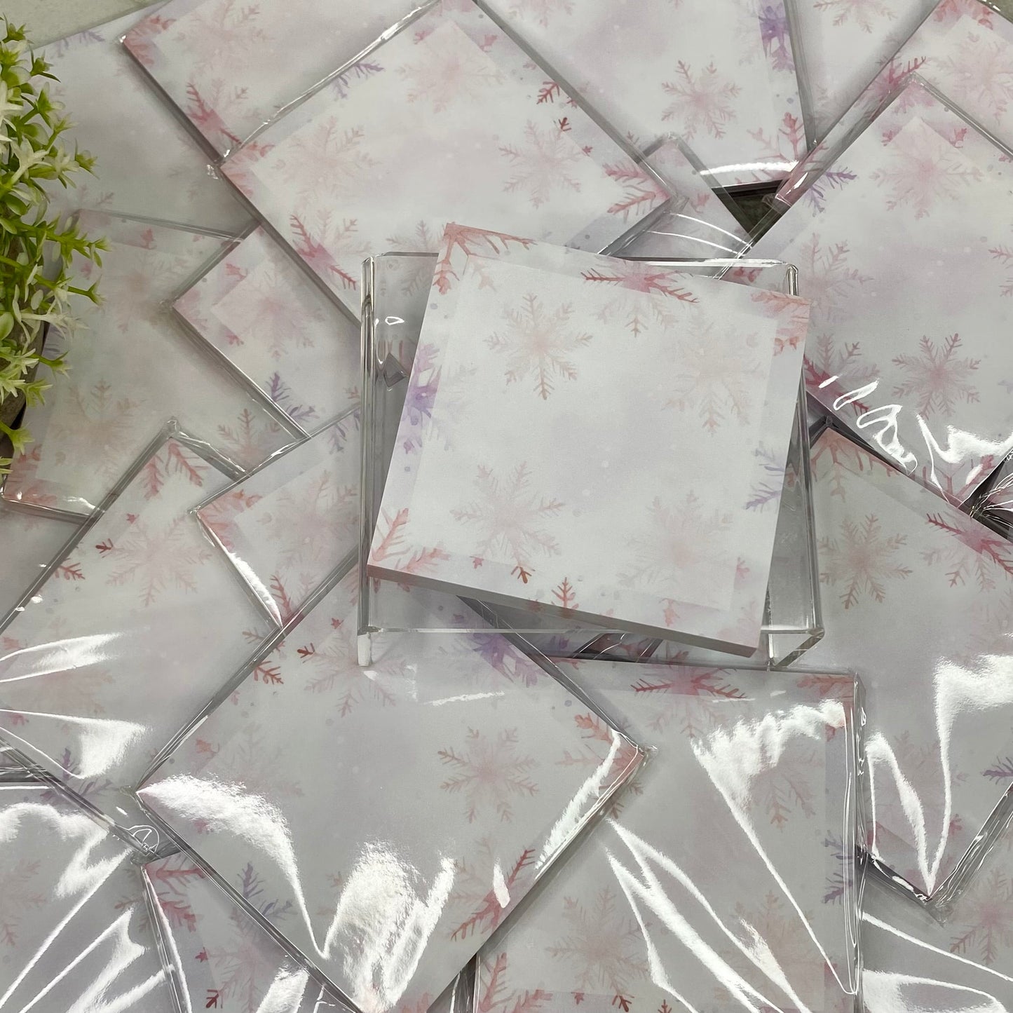 The Sticky Note Collection - Pink & Purple Snowflakes
