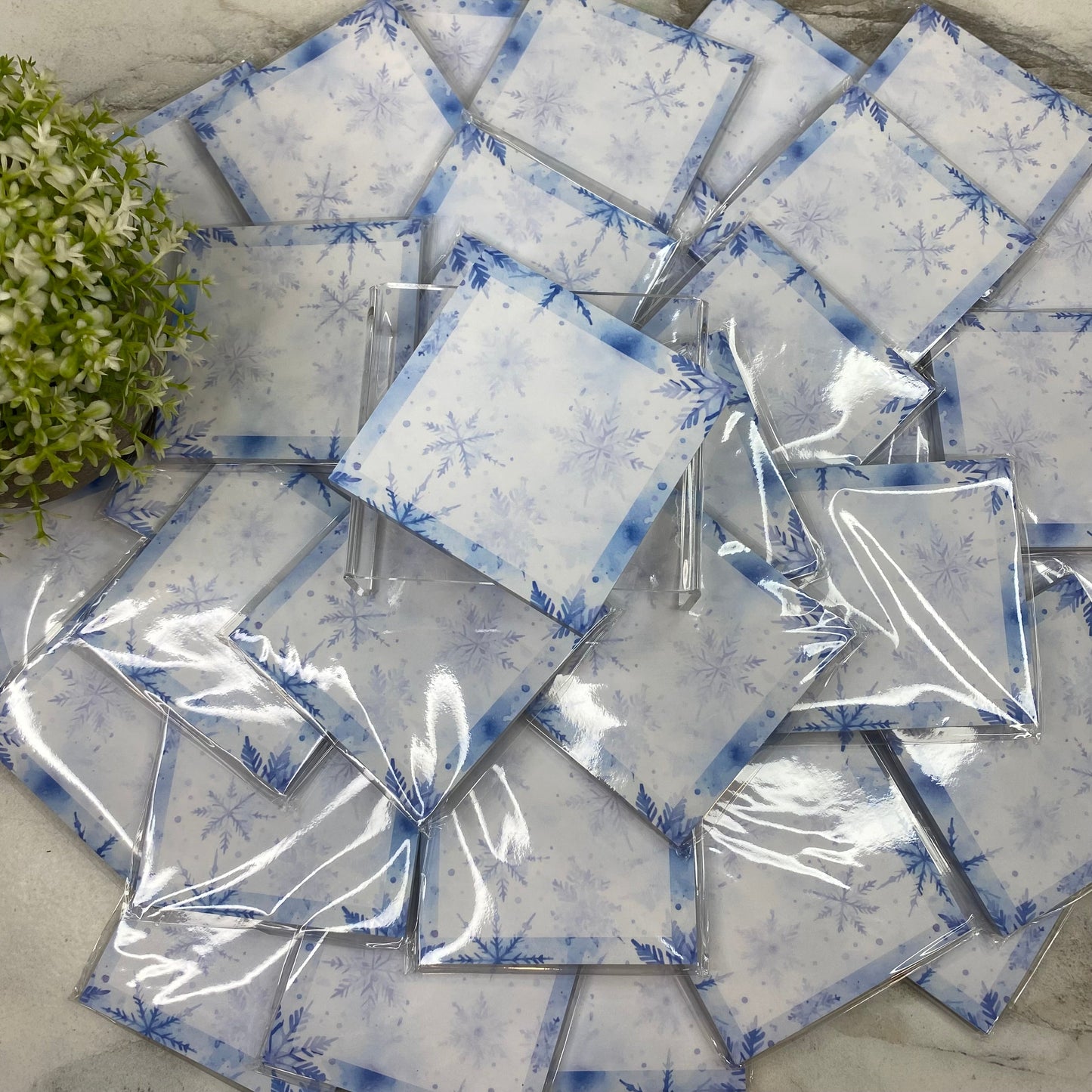 The Sticky Note Collection - Blue Snowflakes