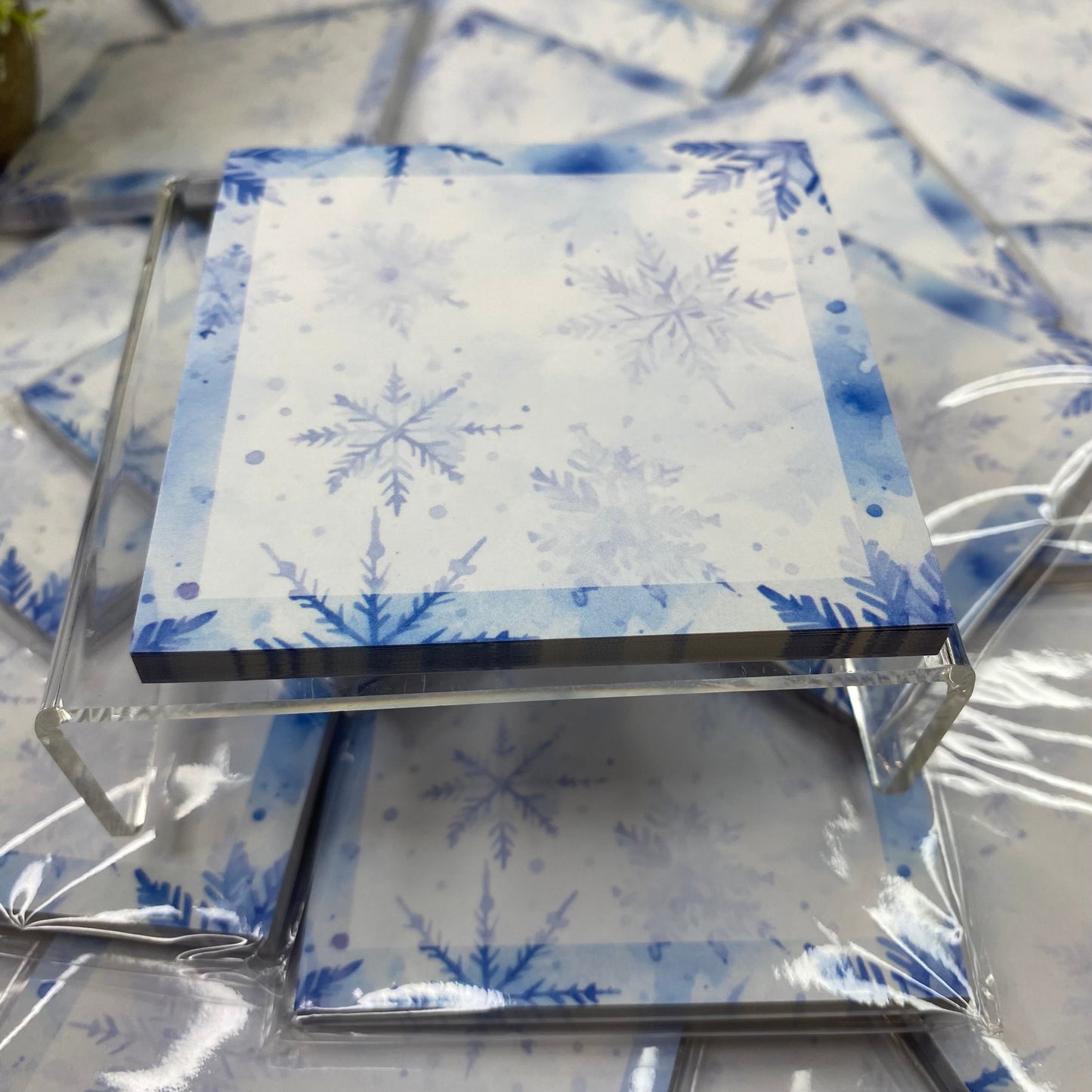 The Sticky Note Collection - Blue Snowflakes