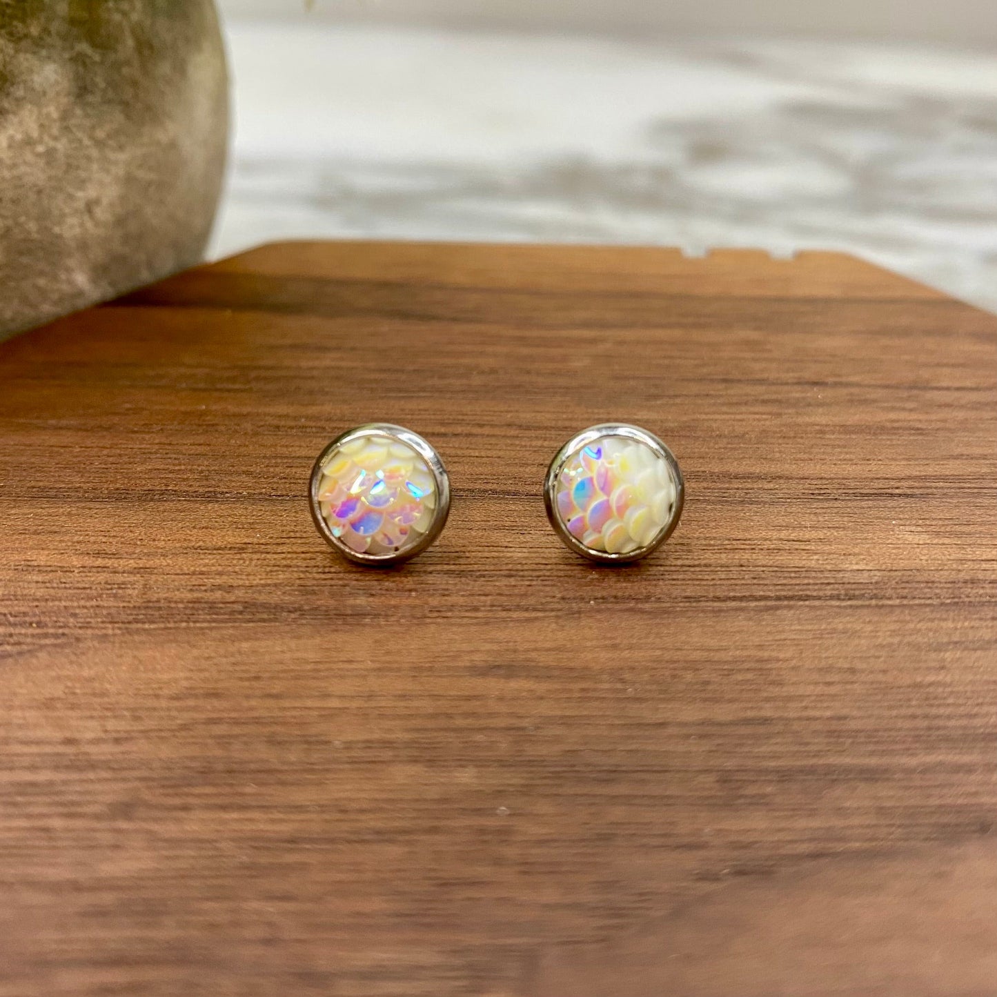 Druzy Stud Earrings - Mermaid 8mm - Clear Holographic