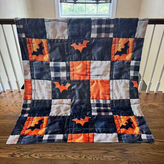 Blanket - Halloween - Quilted Bats - PREORDER 7/29-8/1