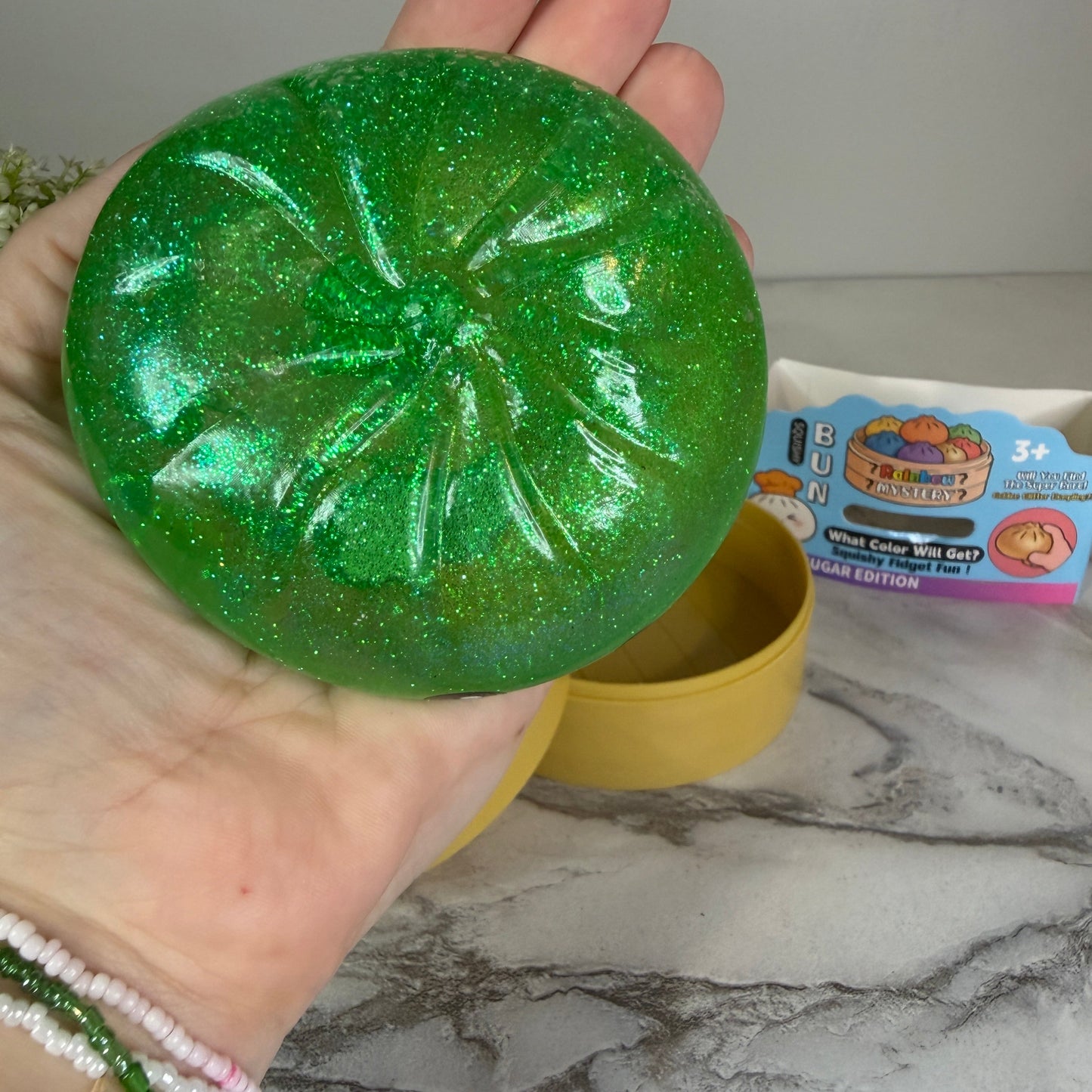 Squishy Toy - Viral Dumpling, Slow Rise Glitter - Green