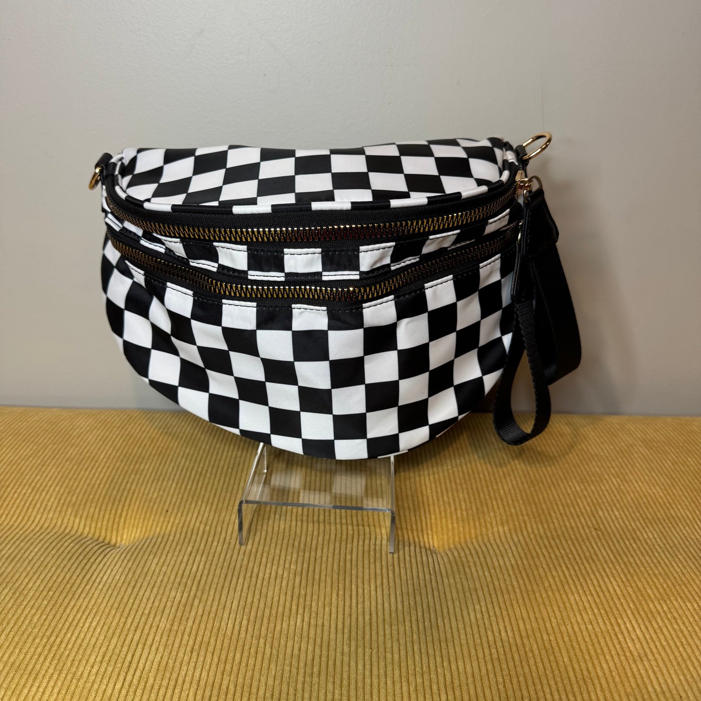 Roni - Checkered - Nylon Crossbody - Black & White