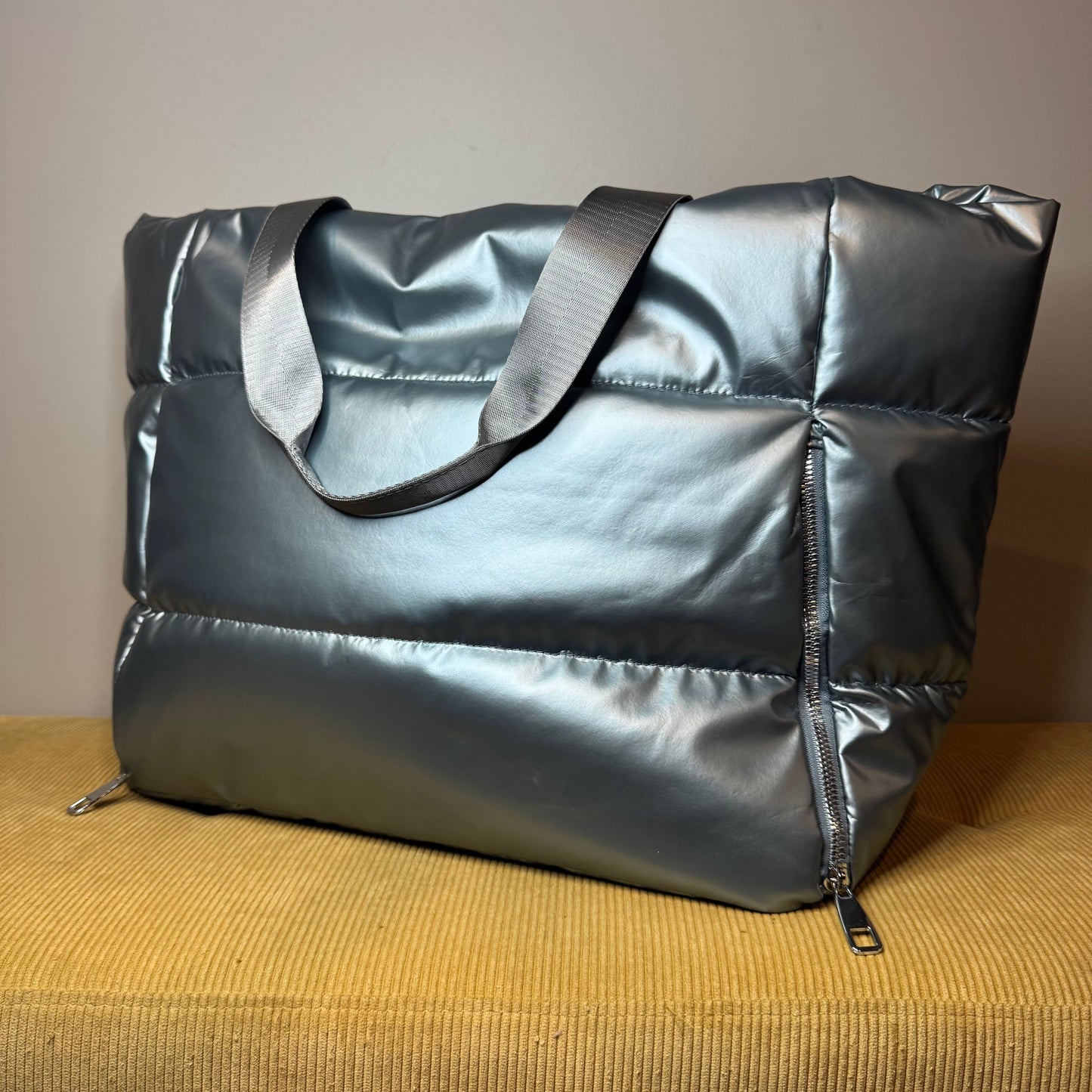 Abby - Puffer Tote - PREORDER 7/16-7/19