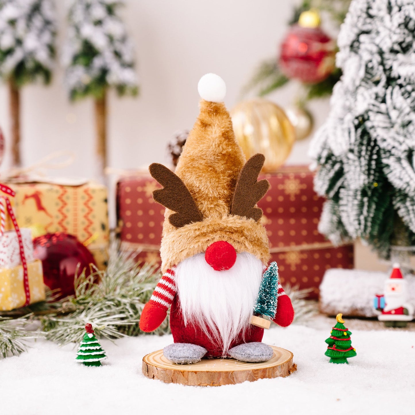 Gnome - Holiday Christmas - Style I