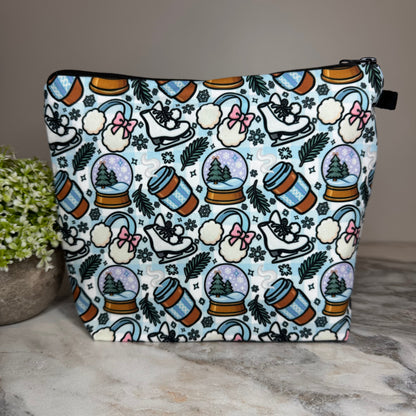 Pouch XL - Christmas Light Blue Snow Glove Ice Skate