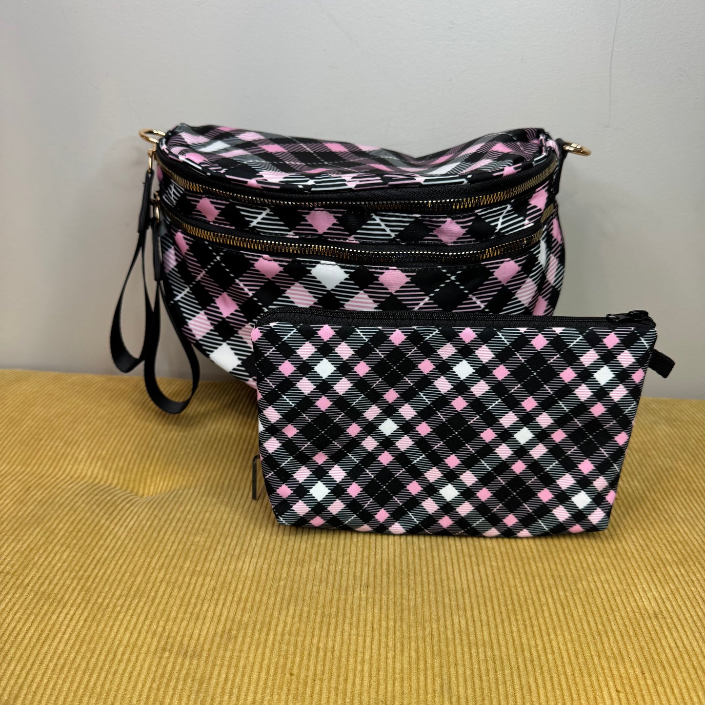 Bundled Set - Roni & Pouch - Black Pink Plaid
