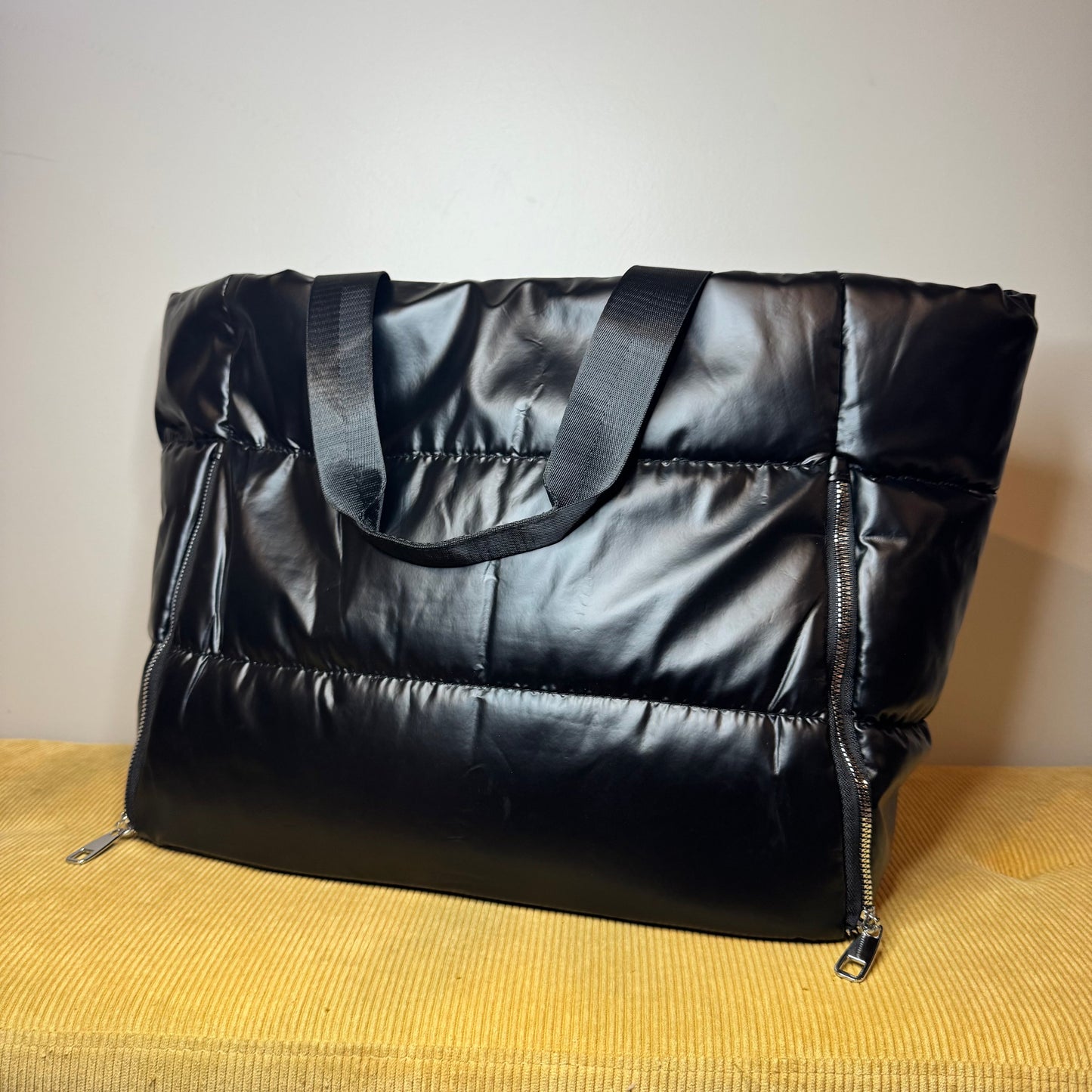 Abby - Puffer Tote - PREORDER 7/16-7/19