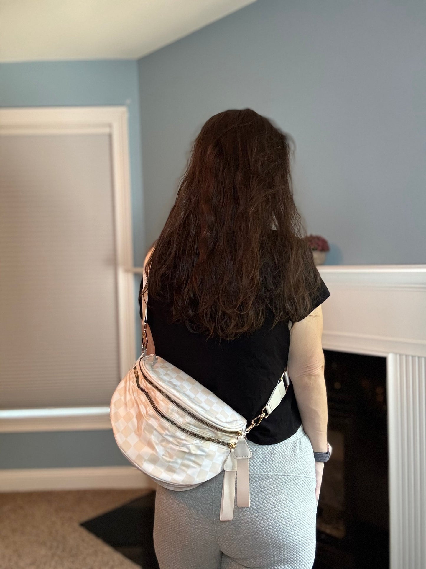 Roni - Nylon Crossbody - Beige