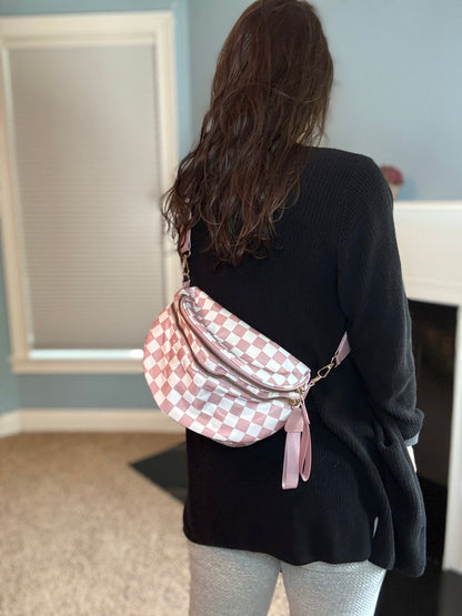 Roni - Nylon Crossbody - Light Pink