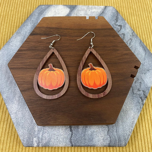 Wooden Teardrop Cutout - Fall - Pumpkin