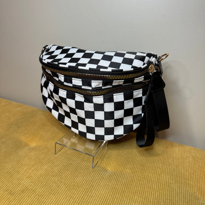 Roni - Checkered - Nylon Crossbody - Black & White