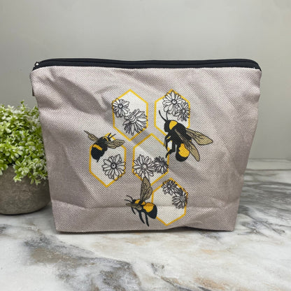 Canvas Pouch XL - Bee Honeycomb Flower