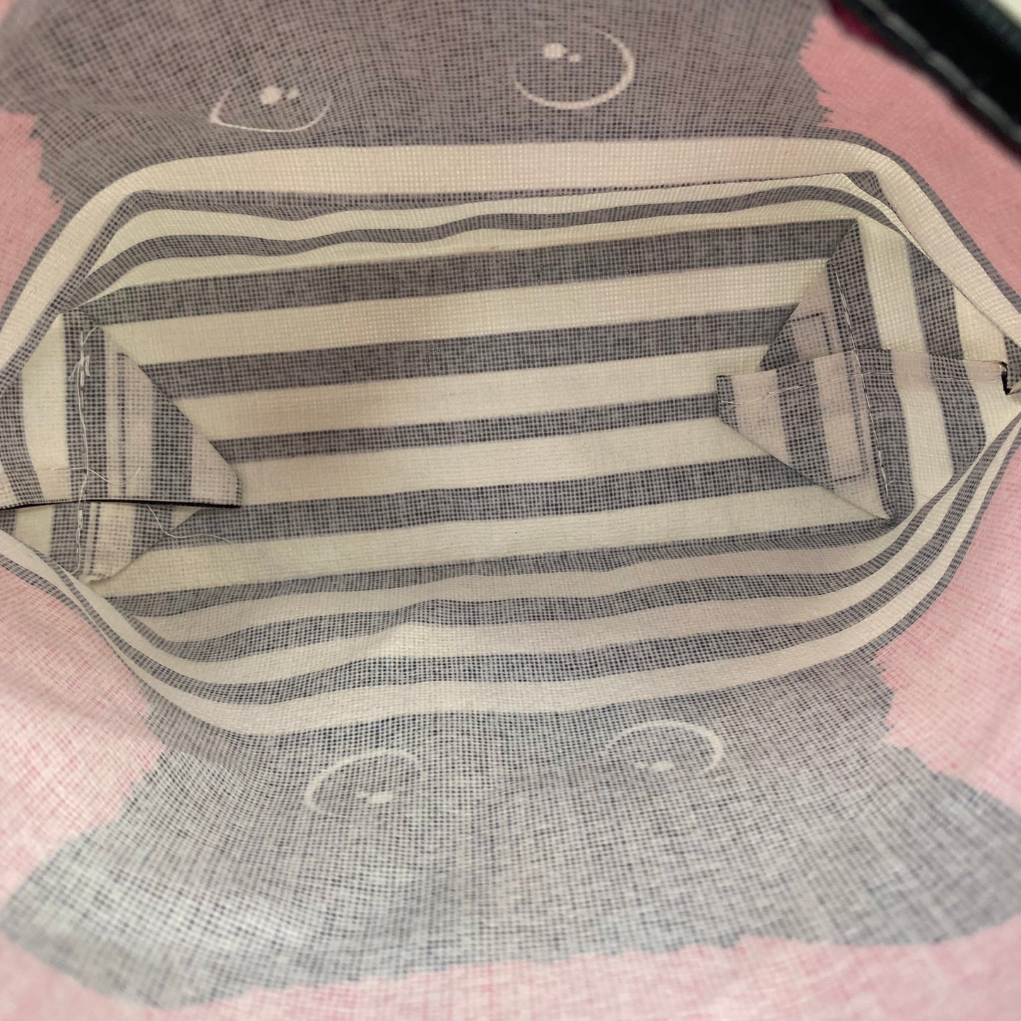 Canvas Pouch XL - Black Cat Peekaboo