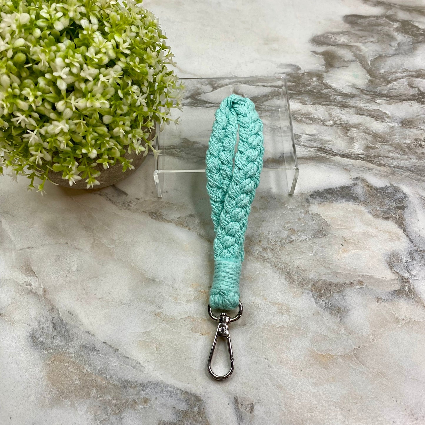 Keychain - Macrame Bracelet - Braided Mint MNC