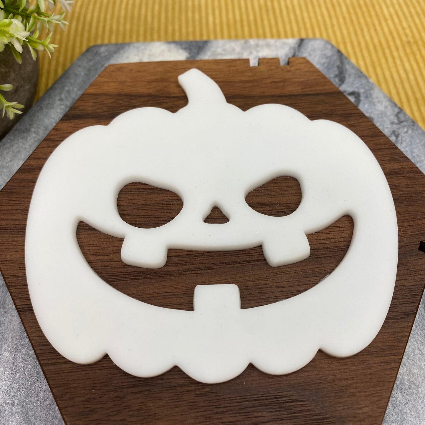 Coaster - Silicone - White Pumpkin