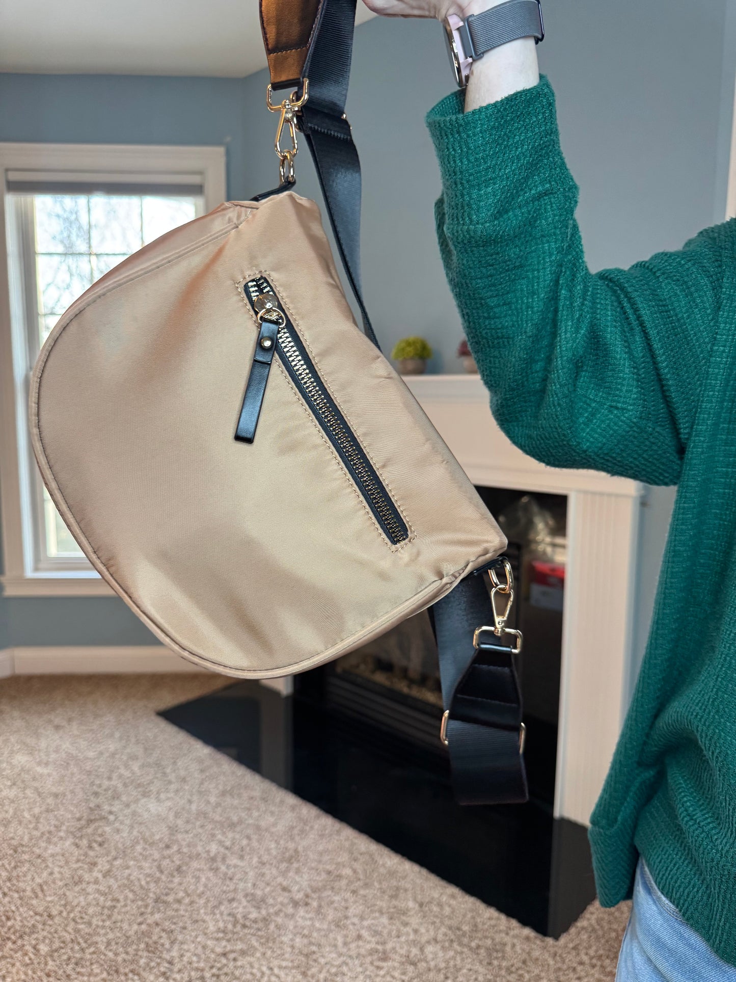The Roni Nylon Crossbody - Peach + Black