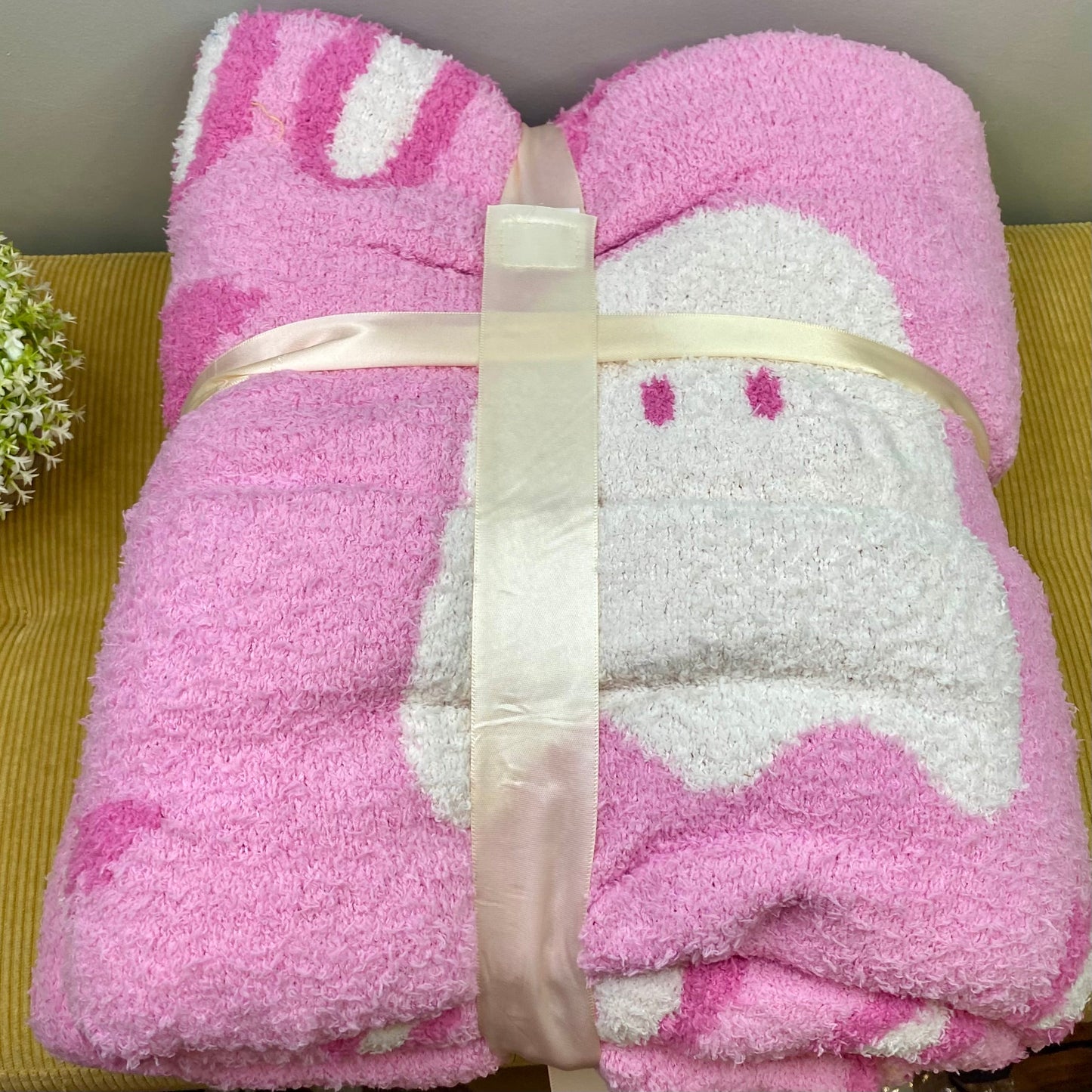 Blanket - Soft Dreams - Double Sided Ghost Pink Boo