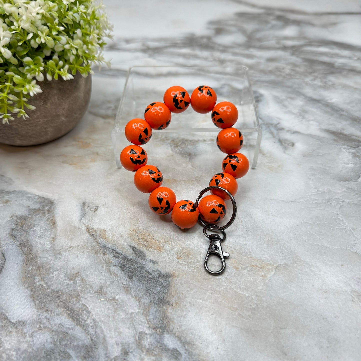 Wood Bracelet Keychain - Halloween - Pumpkin Faces