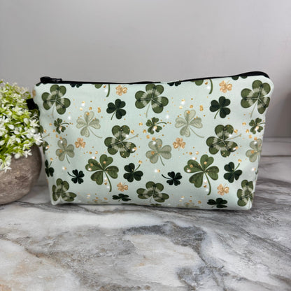 Pouch - St Patrick’s Day - Olive Gold Sparkle Clover