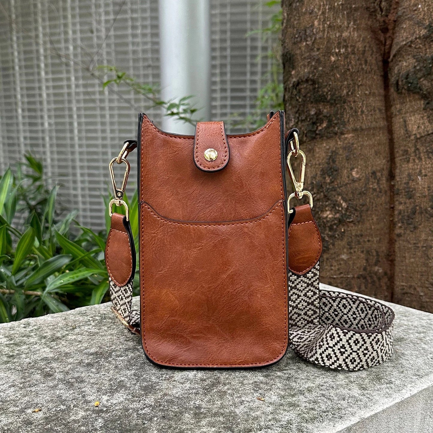 Ava - Slim Crossbody & Phone Bag MNC