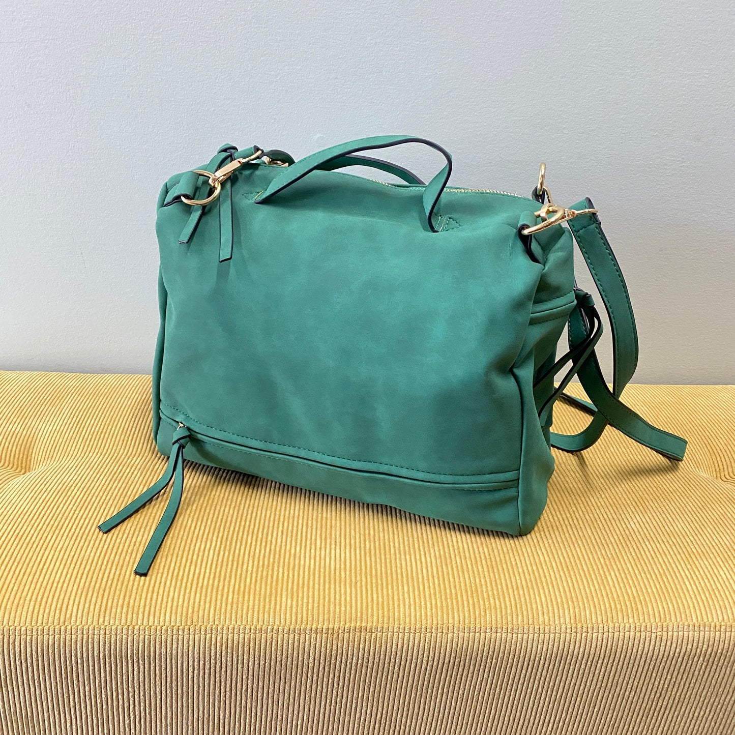 Quinn - Suede Handbag MNC